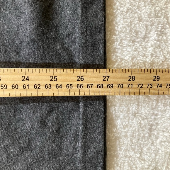 Y2K Disney Mickey Mouse Graphic Tee (XL) - Picture 5 of 6